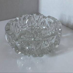 Vintage 5” Round Heavy Glass Cigar Ashtray
